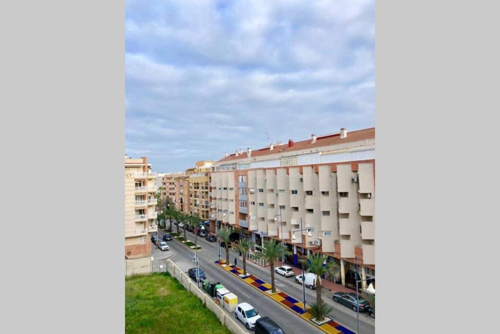 Apartamente Gil Vallejos Торрев'єха Екстер'єр фото