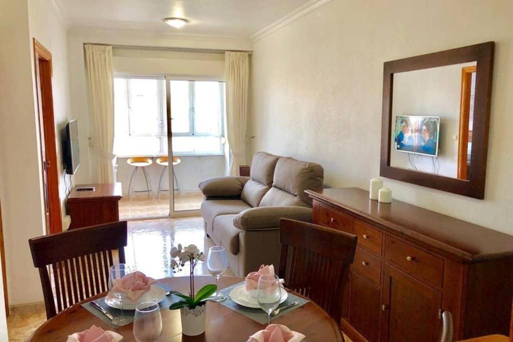 Apartamente Gil Vallejos Торрев'єха Екстер'єр фото
